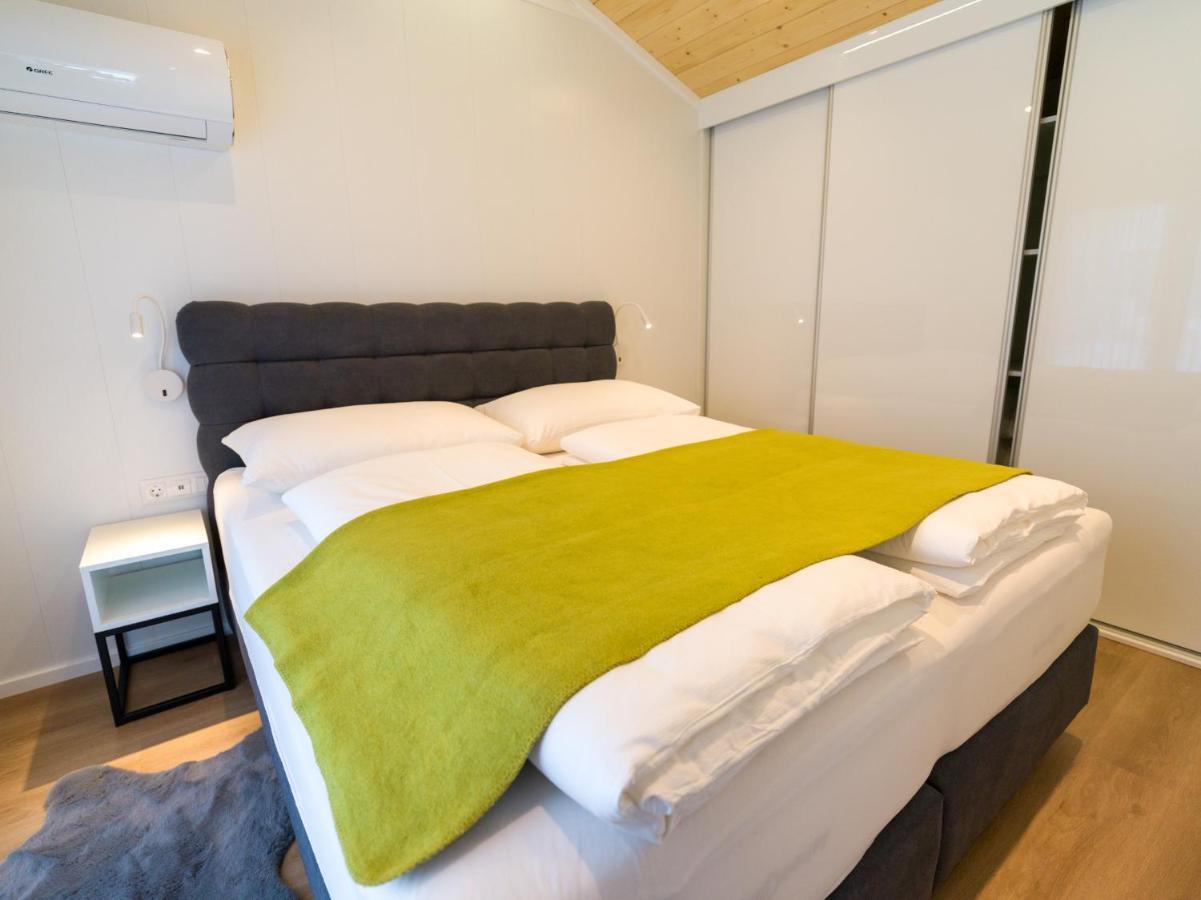 Chalet Stuhleckblick-ferienhaus Direkt An Der Piste Und Mit Eigener Sauna *